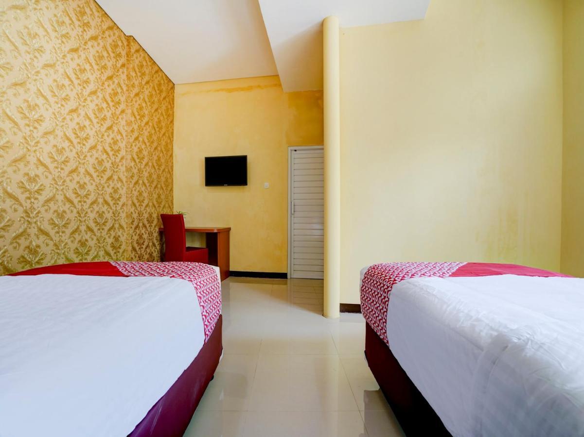 OYO 90140 Nginep Yuuk Guest House Cirebon Extérieur photo